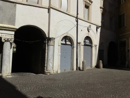 4_il-portico-medievale-di-piazza-palatina